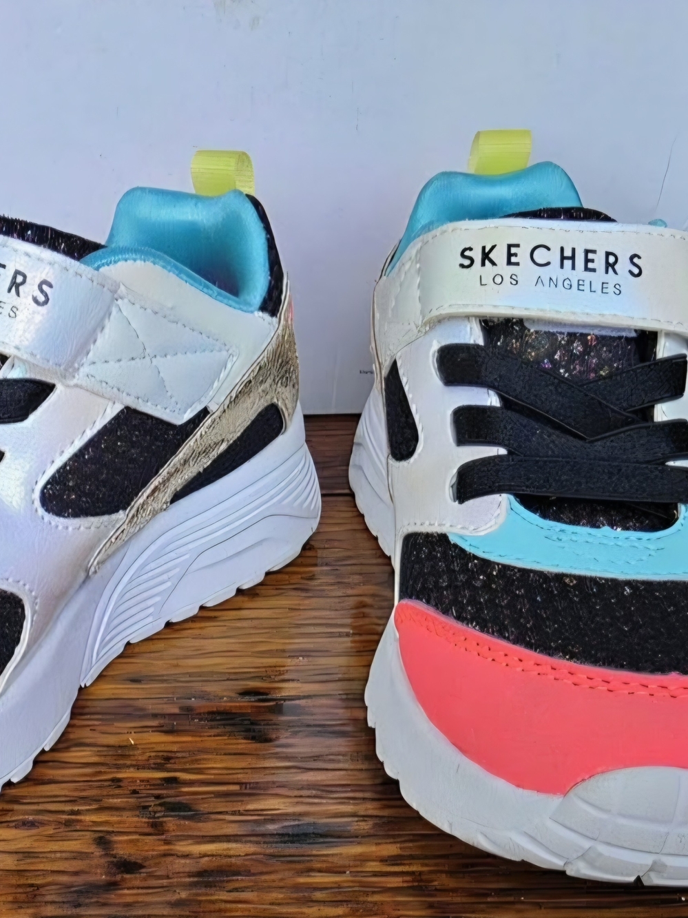 Skechers Kids Multicolor Colorblock Sneakers - White/Black/Coral/Blue/Yellow